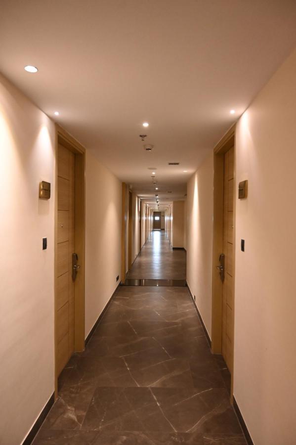 Sachika Hotels, Gauháti Kültér fotó
